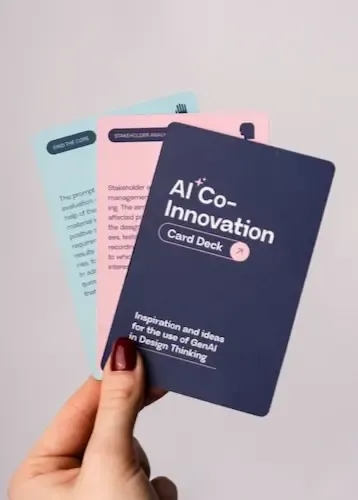 Ein Stabel an Karten